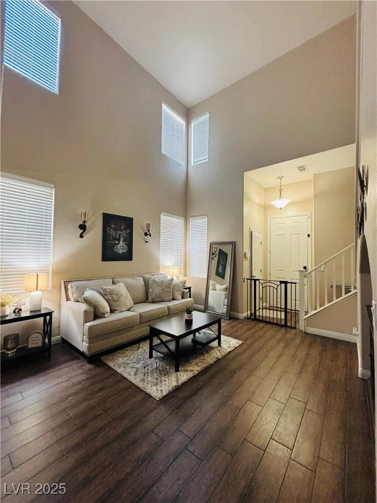 1908 Hammer, North Las Vegas, NV 89031