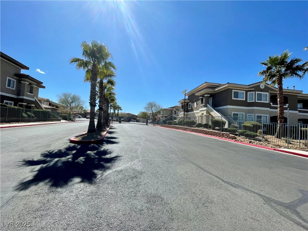 833 Aspen Peak, Henderson, NV 89011