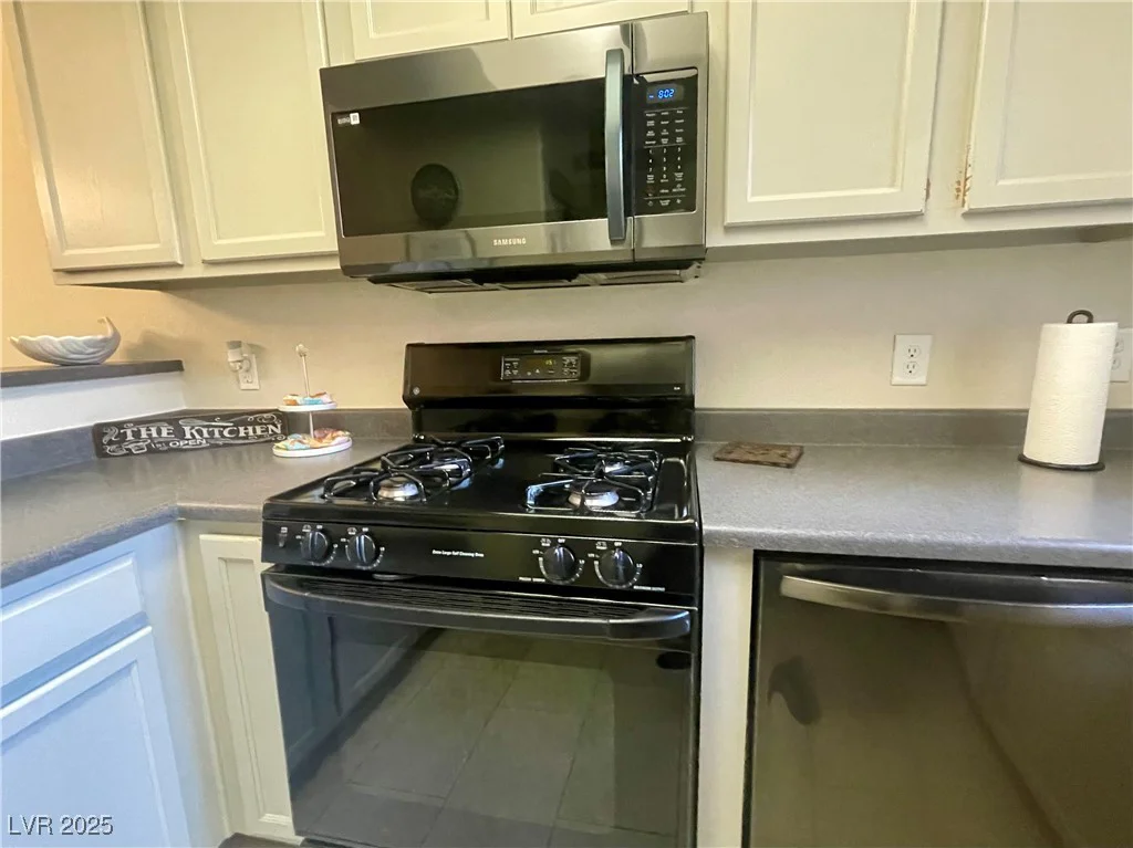 833 Aspen Peak, Henderson, NV 89011
