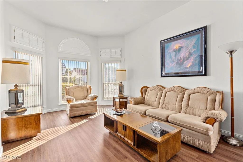 5112 Palm View, Las Vegas, NV 89130
