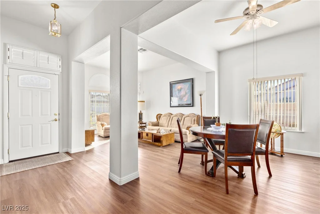 5112 Palm View, Las Vegas, NV 89130