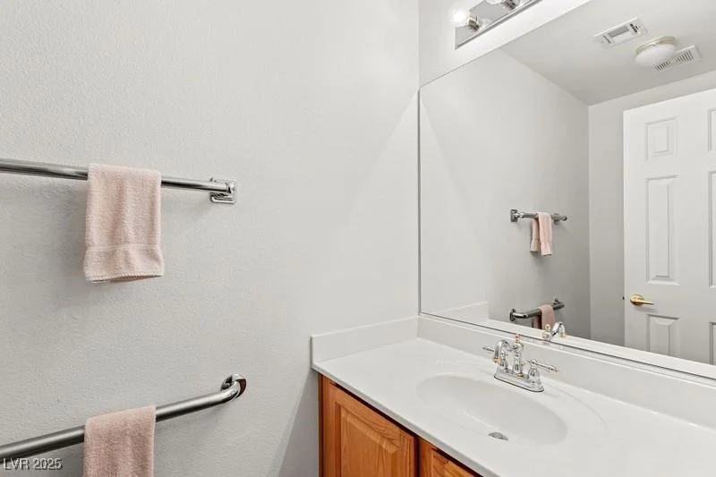 5112 Palm View, Las Vegas, NV 89130