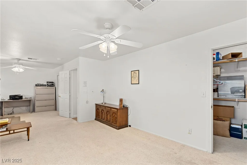 5112 Palm View, Las Vegas, NV 89130