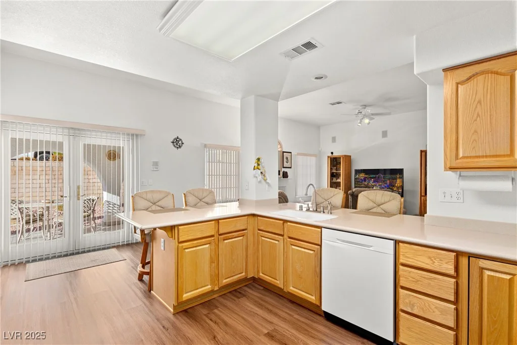 5112 Palm View, Las Vegas, NV 89130