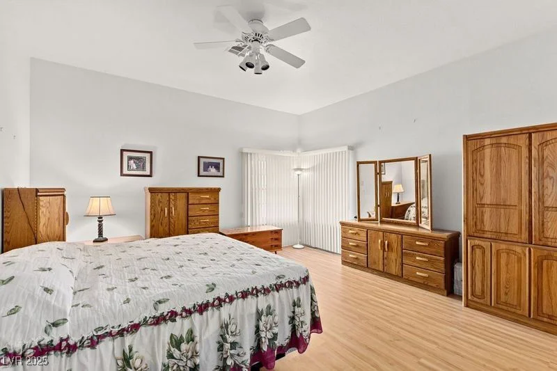 5112 Palm View, Las Vegas, NV 89130