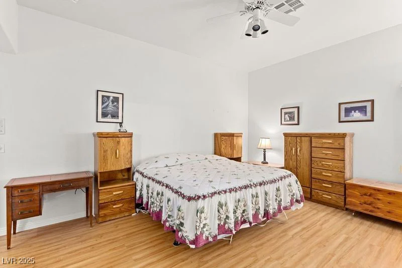 5112 Palm View, Las Vegas, NV 89130