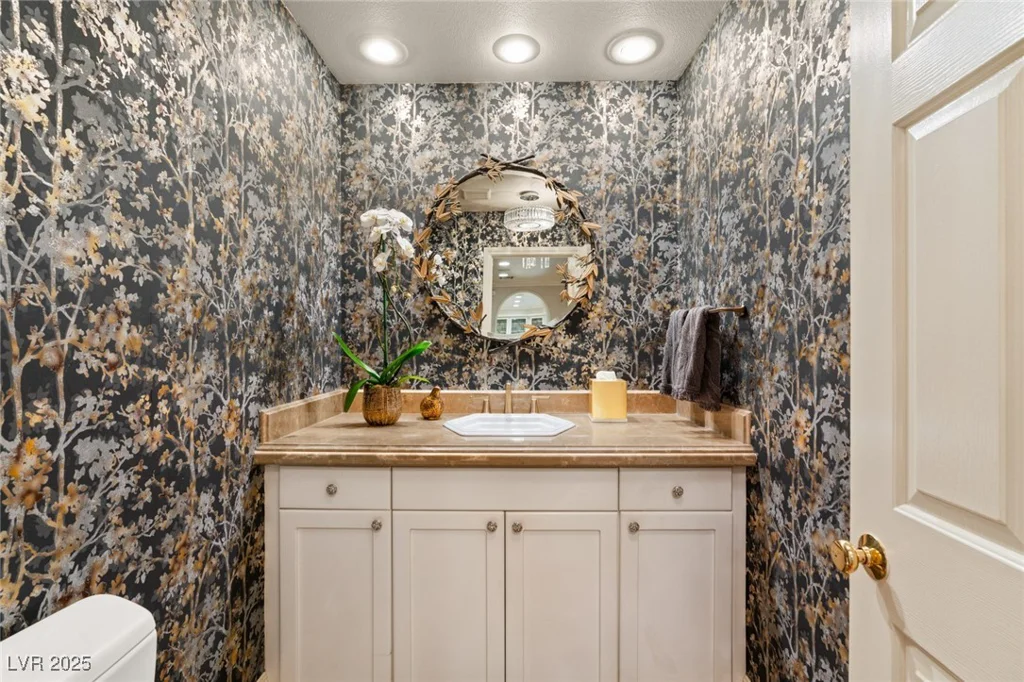 3074 Monte Rosa, Las Vegas, NV 89120