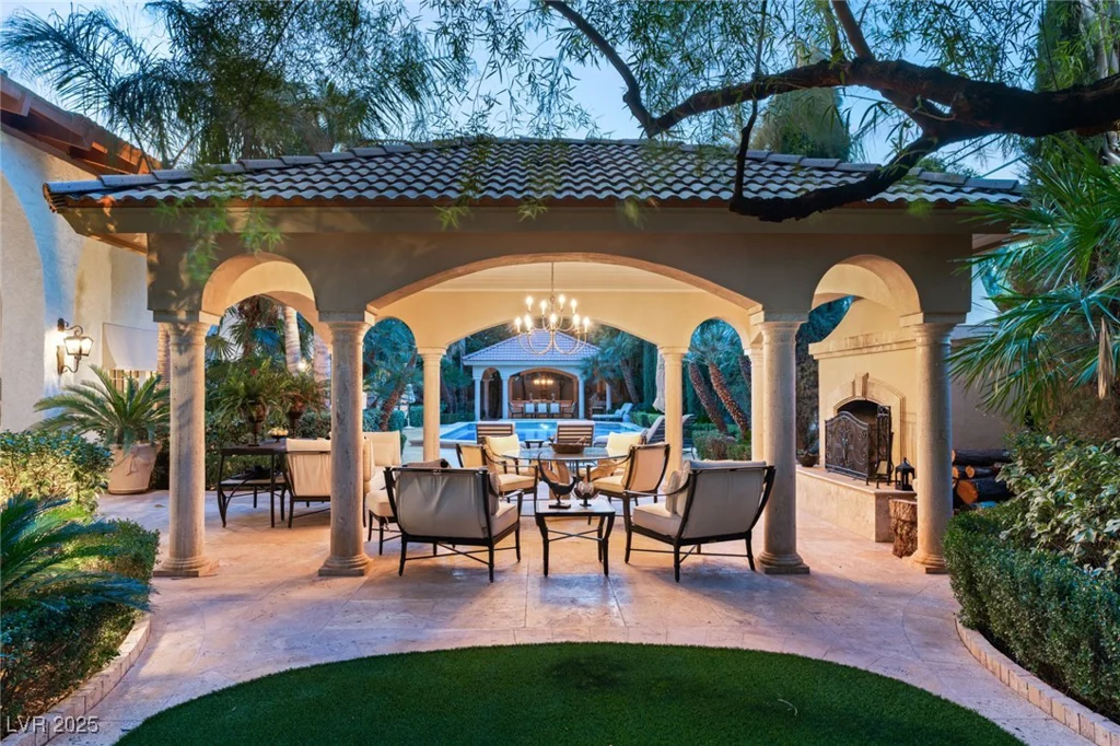 3074 Monte Rosa, Las Vegas, NV 89120