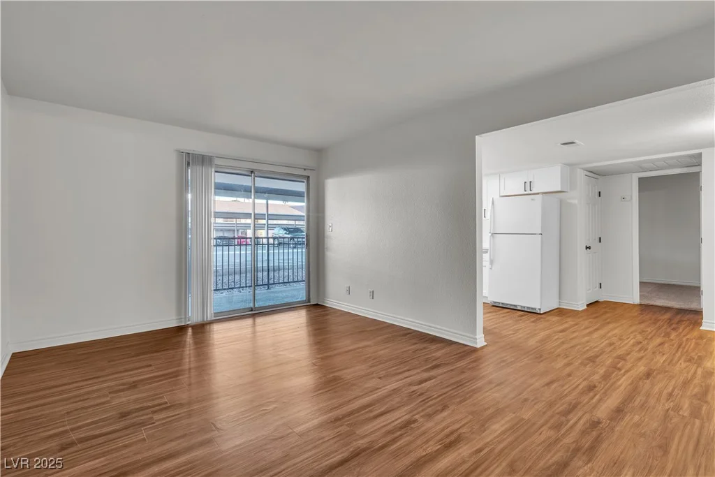 5160 Indian River, Las Vegas, NV 89103