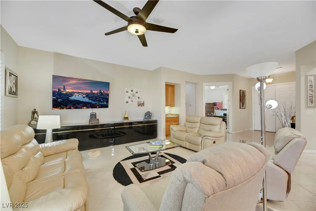 2080 Twin Falls, Henderson, NV 89044