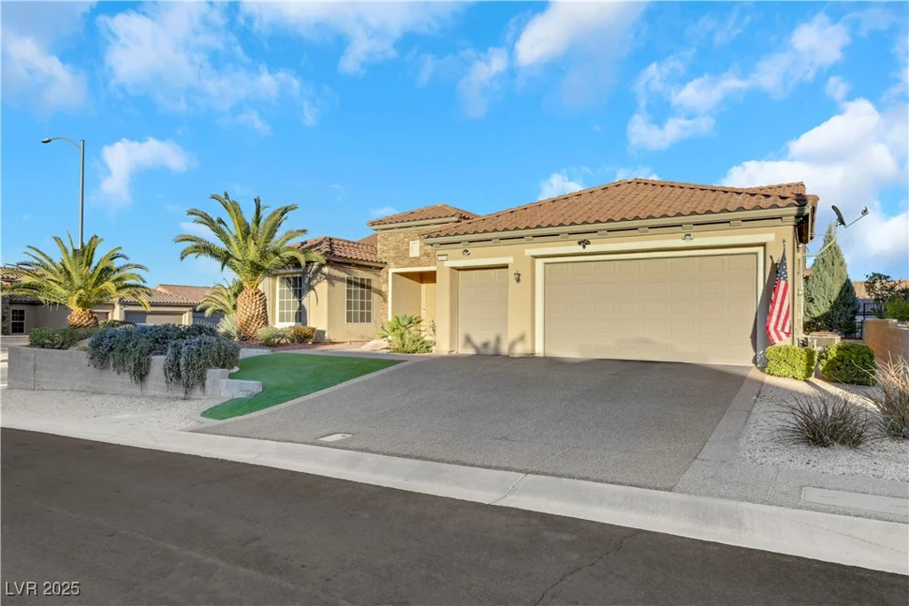 2080 Twin Falls, Henderson, NV 89044