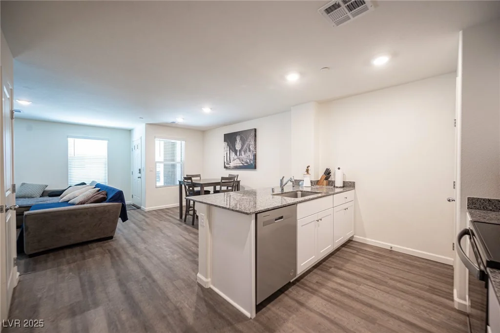 9131 Hitmaker, Las Vegas, NV 89113