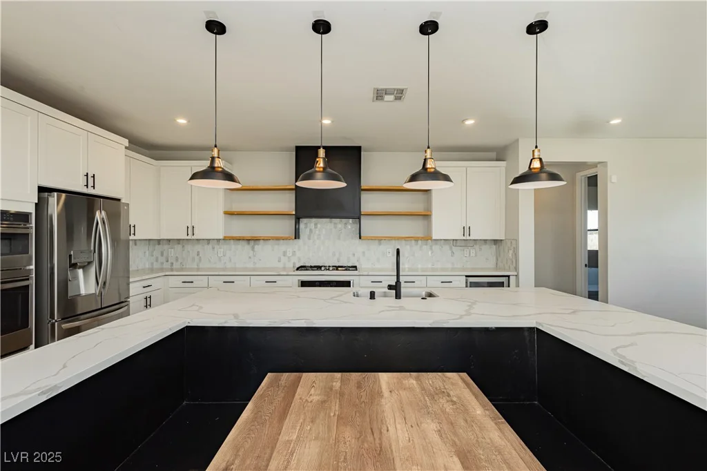 8224 Skye Territory, Las Vegas, NV 89166