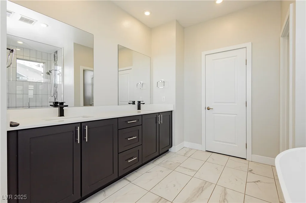 8224 Skye Territory, Las Vegas, NV 89166