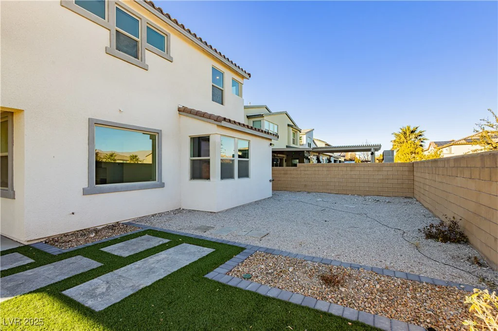 8224 Skye Territory, Las Vegas, NV 89166
