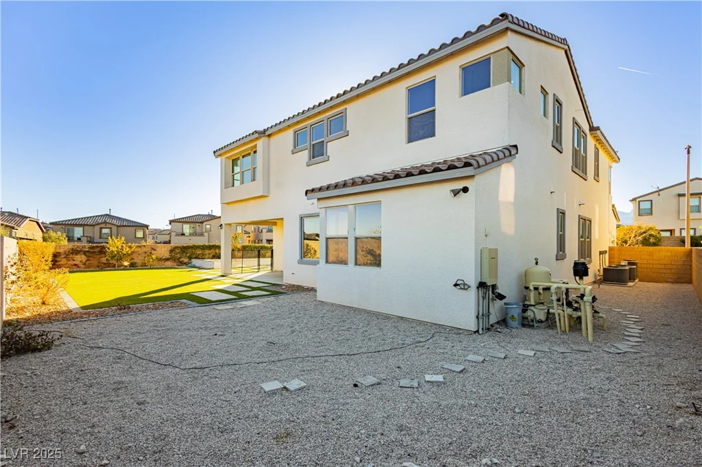 8224 Skye Territory, Las Vegas, NV 89166