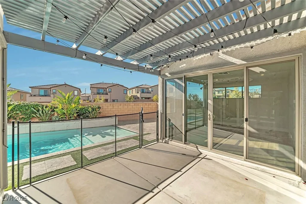 8224 Skye Territory, Las Vegas, NV 89166