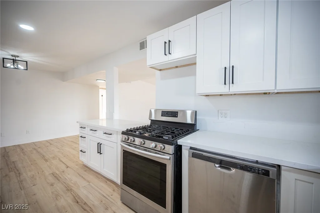 1208 Clairemont, Las Vegas, NV 89110