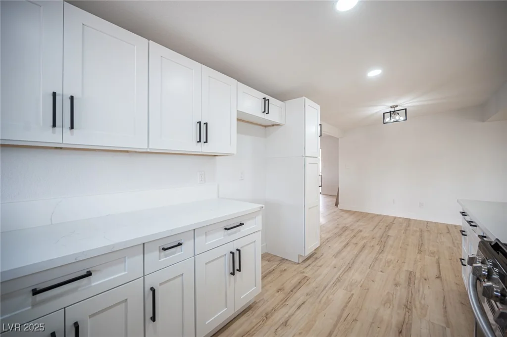 1208 Clairemont, Las Vegas, NV 89110