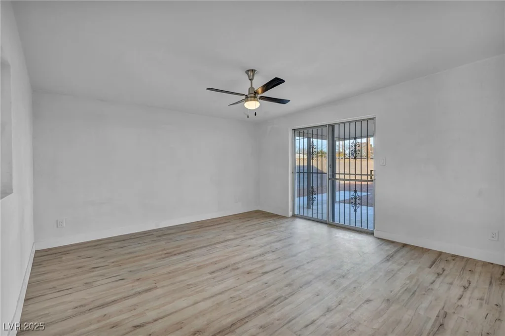 1208 Clairemont, Las Vegas, NV 89110