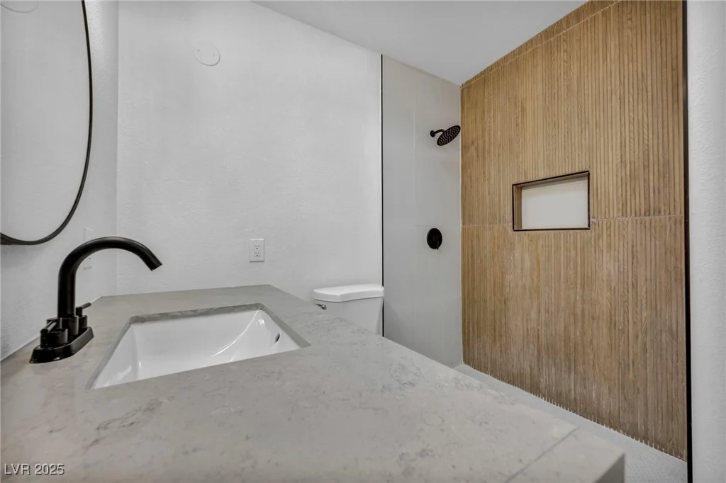 1208 Clairemont, Las Vegas, NV 89110