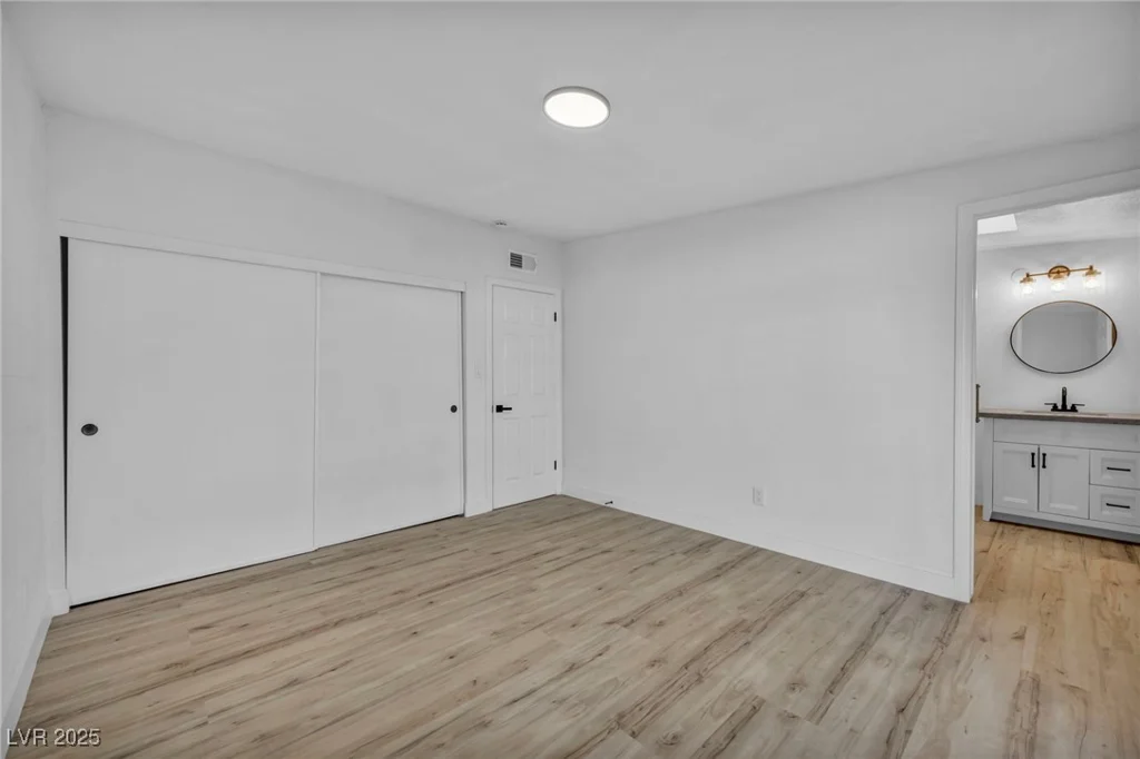 1208 Clairemont, Las Vegas, NV 89110