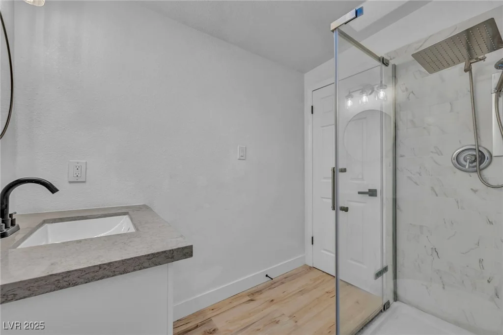 1208 Clairemont, Las Vegas, NV 89110