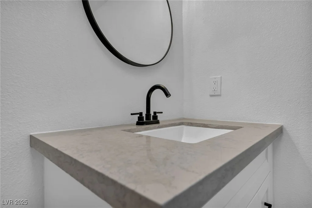 1208 Clairemont, Las Vegas, NV 89110