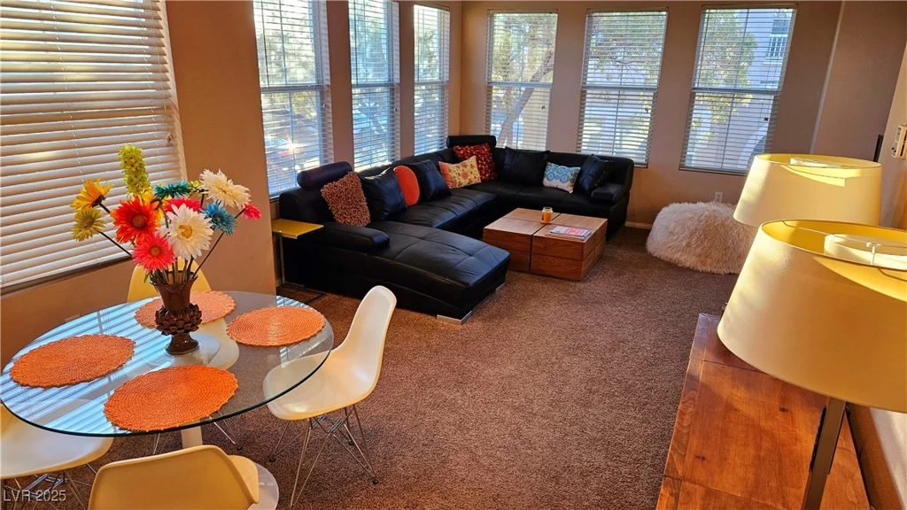 9975 Peace, Las Vegas, NV 89147