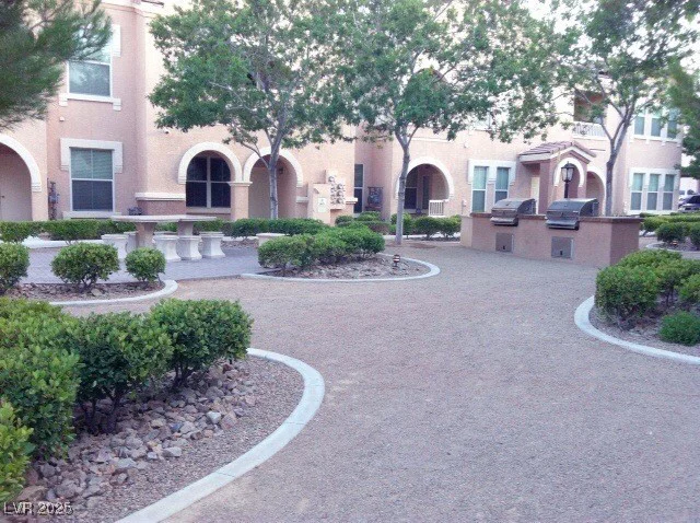 9975 Peace, Las Vegas, NV 89147
