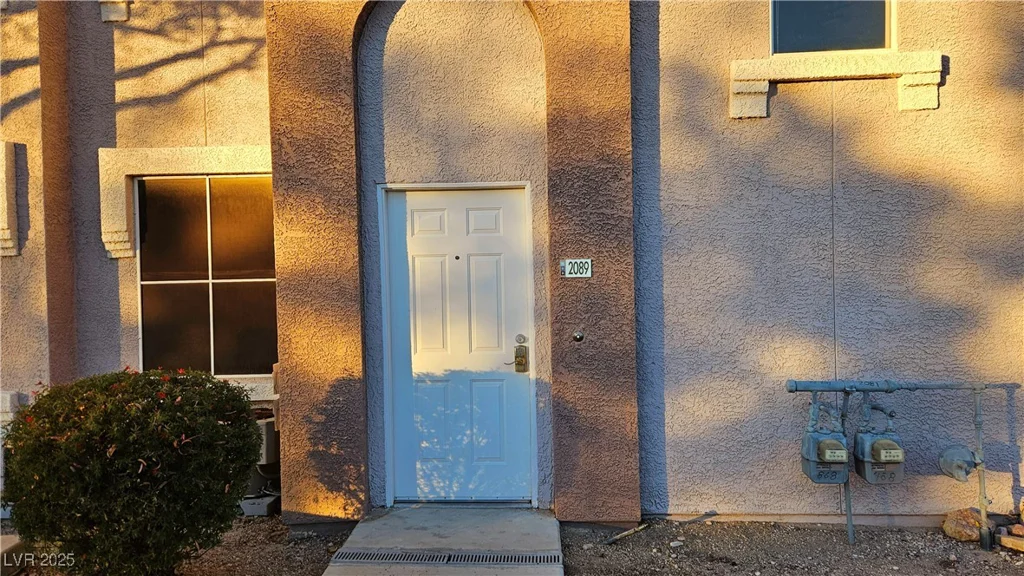 9975 Peace, Las Vegas, NV 89147