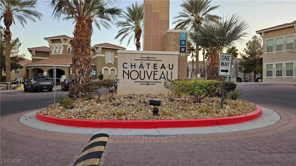 9975 Peace, Las Vegas, NV 89147