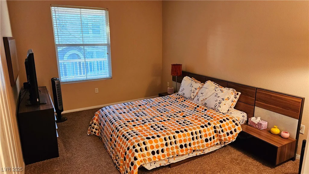 9975 Peace, Las Vegas, NV 89147