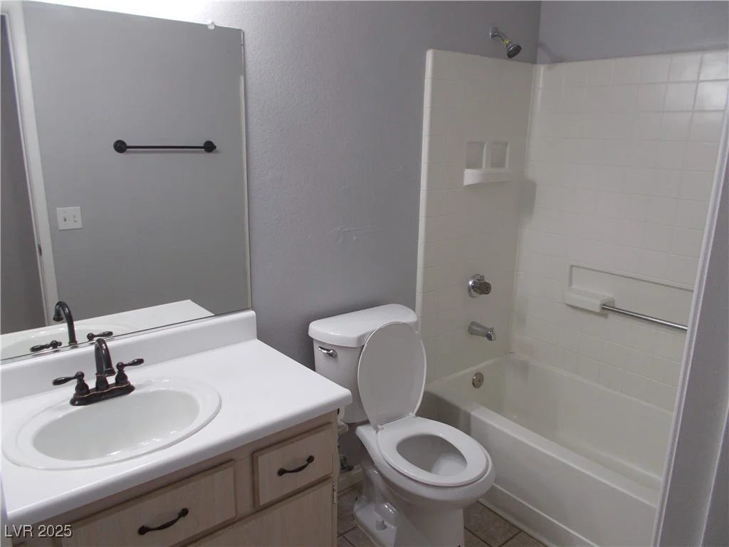 4522 Checker, North Las Vegas, NV 89031