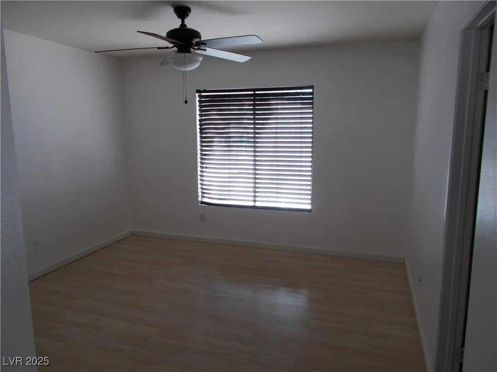 4522 Checker, North Las Vegas, NV 89031