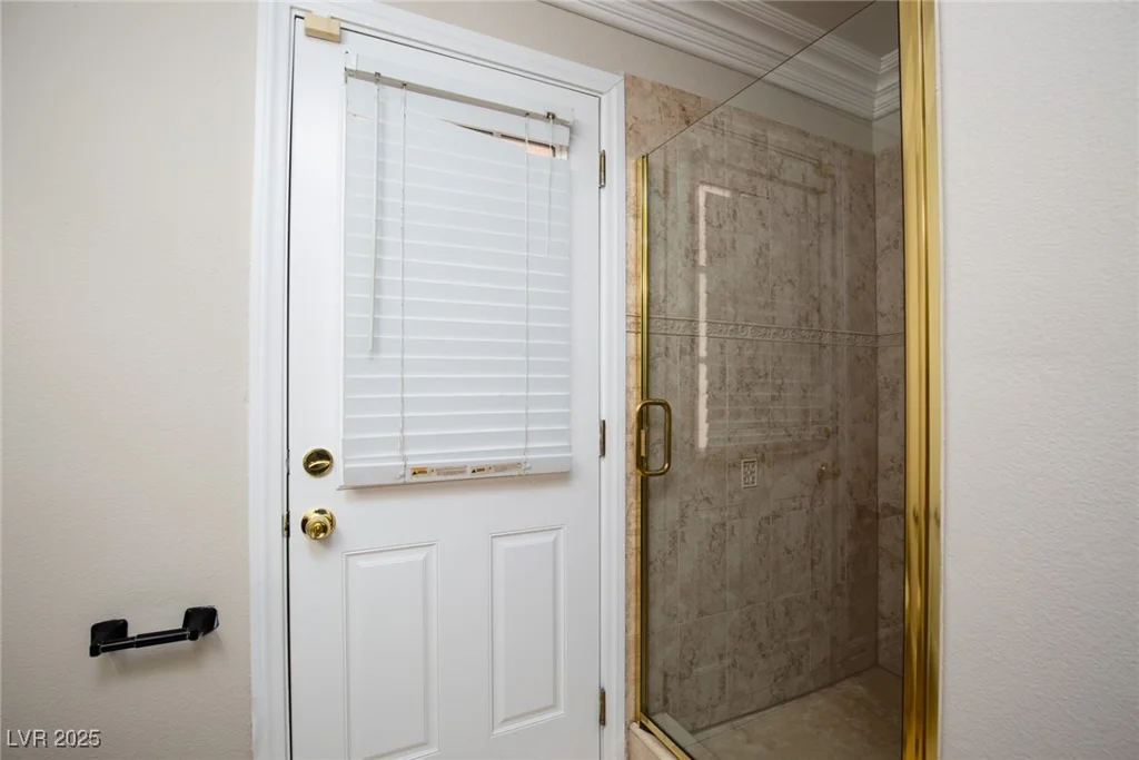 3925 Larkcrest, Las Vegas, NV 89129