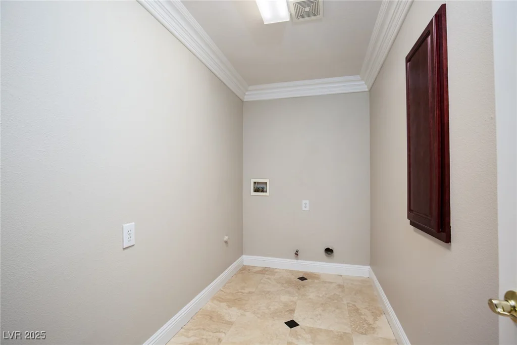 3925 Larkcrest, Las Vegas, NV 89129