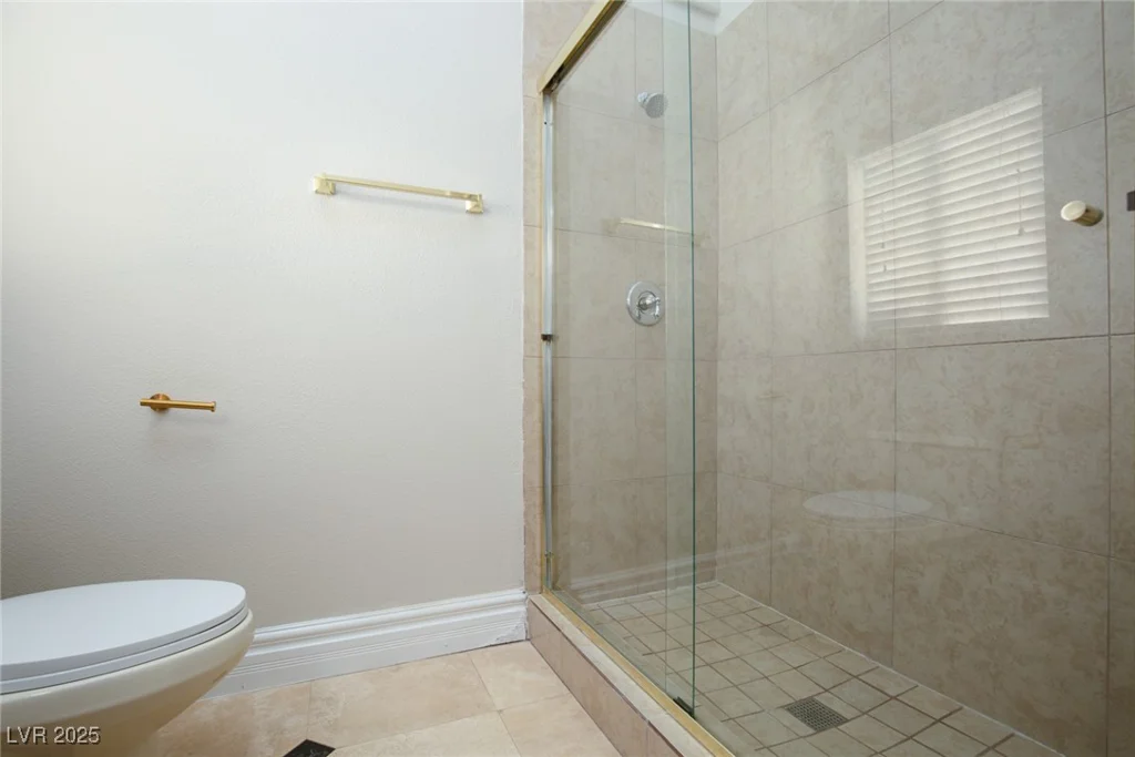 3925 Larkcrest, Las Vegas, NV 89129