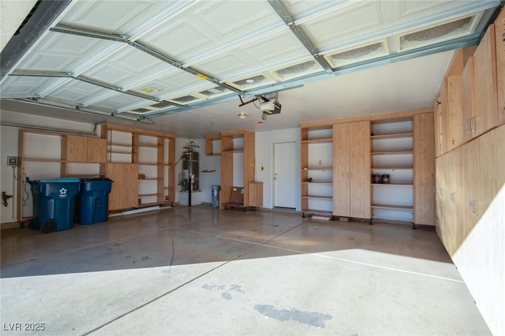 3925 Larkcrest, Las Vegas, NV 89129