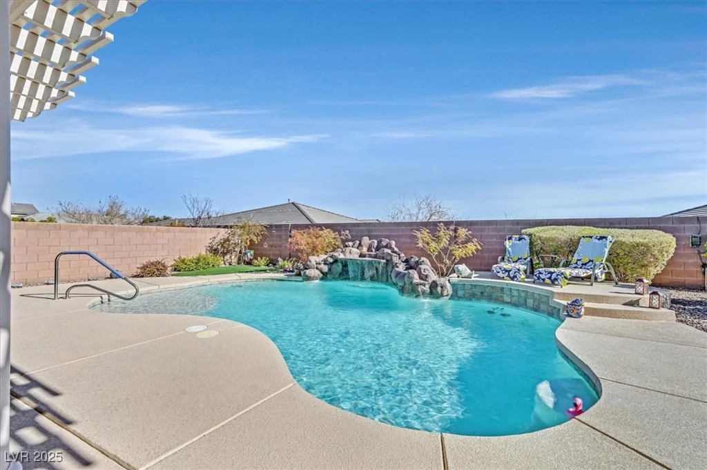 6914 Willowcroft, Las Vegas, NV 89149