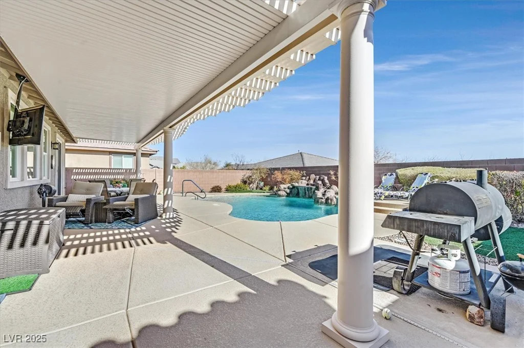 6914 Willowcroft, Las Vegas, NV 89149
