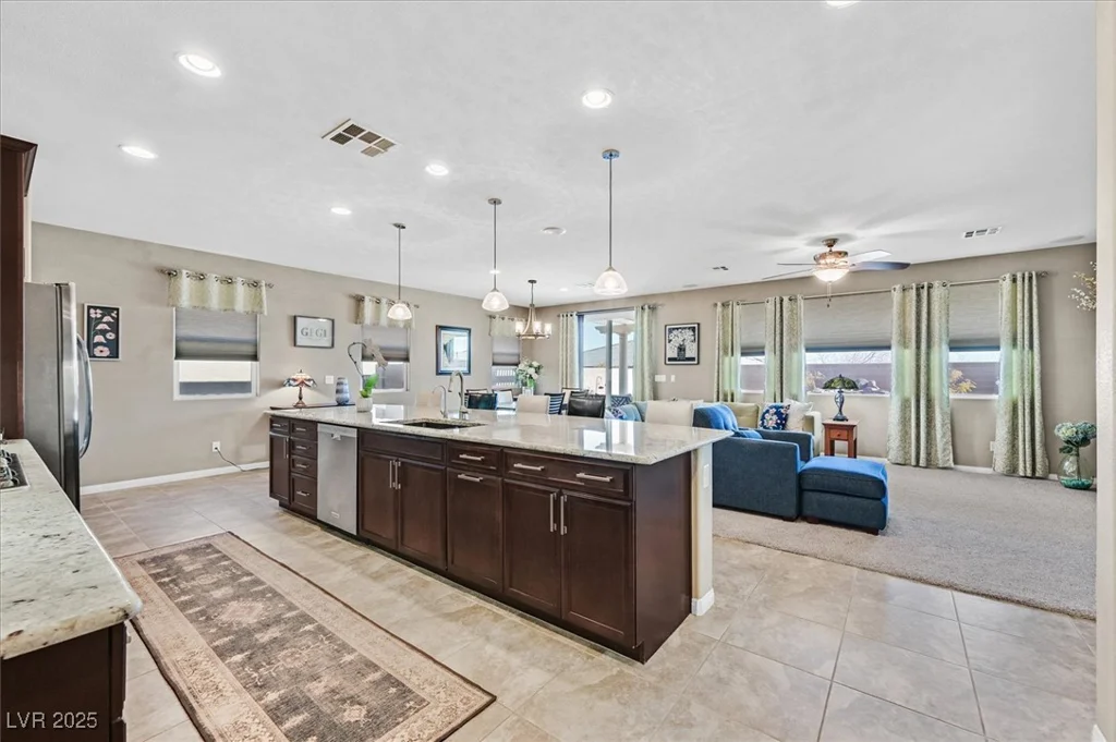 6914 Willowcroft, Las Vegas, NV 89149