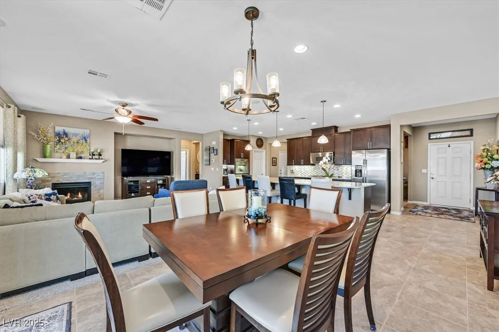 6914 Willowcroft, Las Vegas, NV 89149