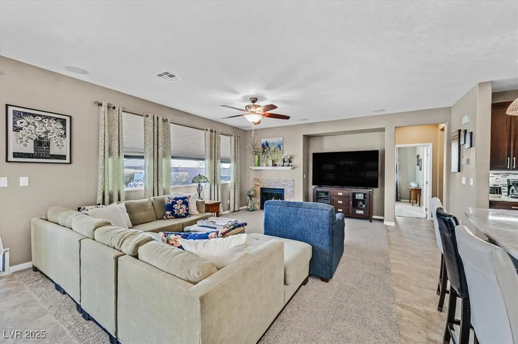6914 Willowcroft, Las Vegas, NV 89149