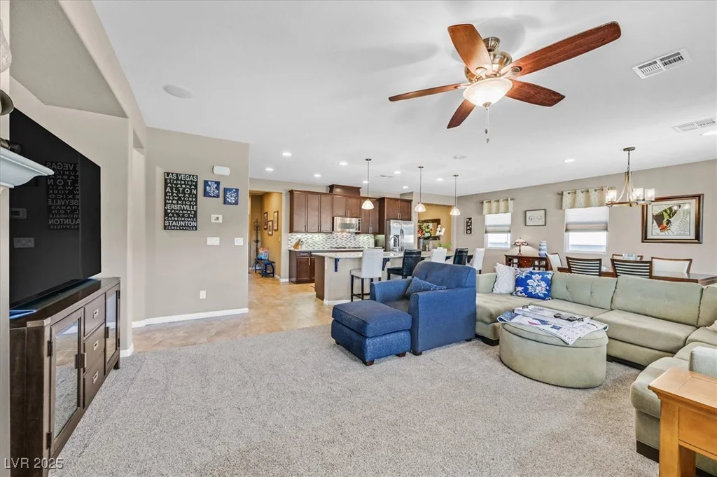 6914 Willowcroft, Las Vegas, NV 89149