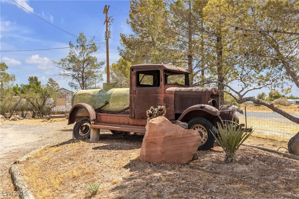 1160 Thousandaire, Pahrump, NV 89048