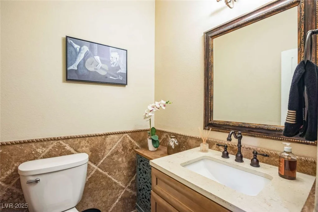 1137 Glistening Point, Henderson, NV 89015