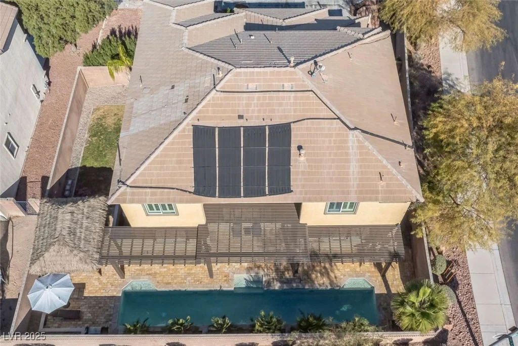 1137 Glistening Point, Henderson, NV 89015