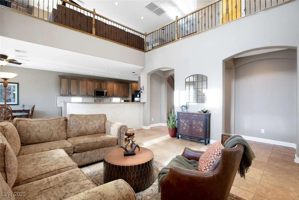 1137 Glistening Point, Henderson, NV 89015