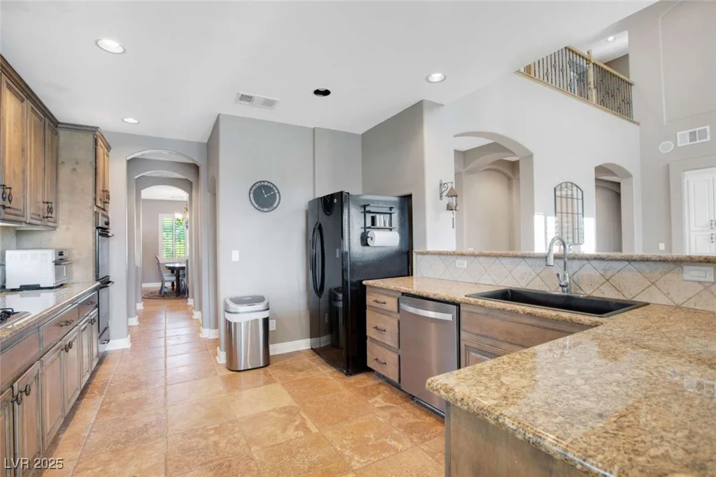 1137 Glistening Point, Henderson, NV 89015